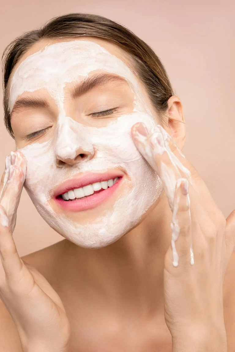 Bleach & Body Polishing service at Pandora Beauty Salon in Dubai